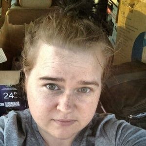 Meet your Posher, Michaela